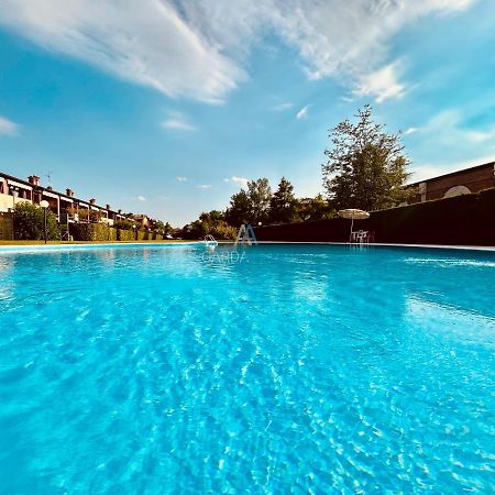 Artemide Apartment - A Soli 150M Dal Lago Di Garda Sirmione Exterior foto