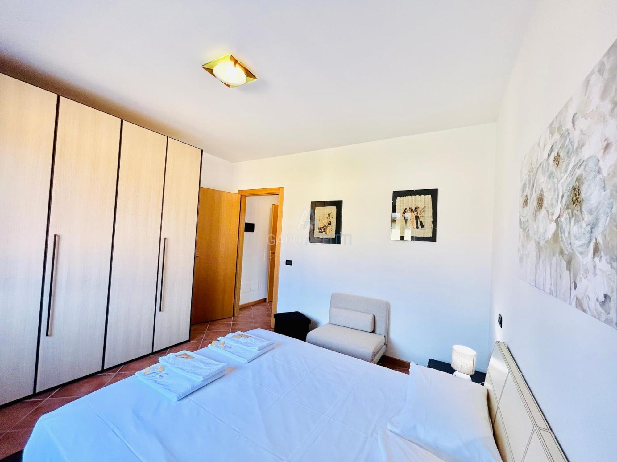 Artemide Apartment - A Soli 150M Dal Lago Di Garda Sirmione Exterior foto